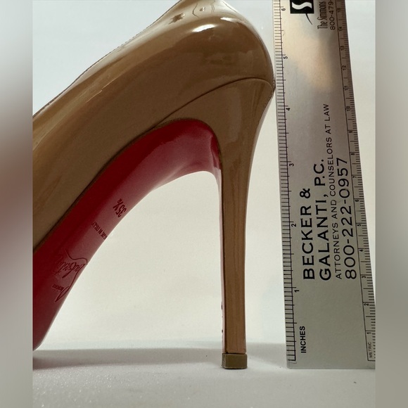 $795 Christian Louboutin Beige Nude “New Simple” Heel Pumps Shoes 35.5 - Picture 12 of 13